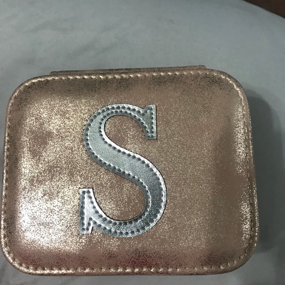 Mini jewelry box... brand new!